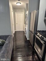 1726 H St NE in Washington, DC - Building Photo