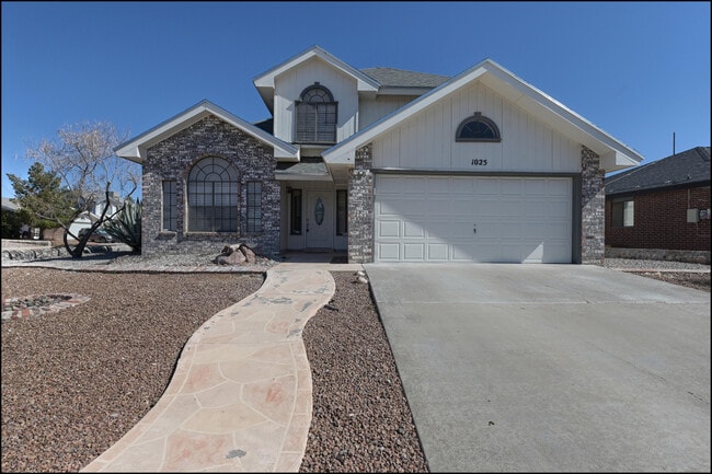 property at 1025 Jan Ellyn Ln