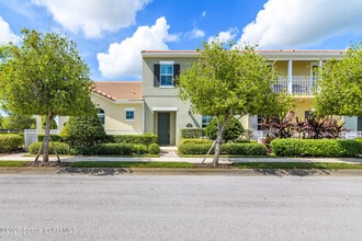 3325 Sedge Dr in Rockledge, FL - Foto de edificio - Building Photo