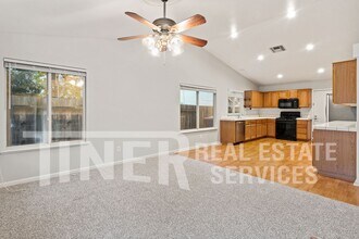 134 John Henry Cir in Folsom, CA - Building Photo - Building Photo