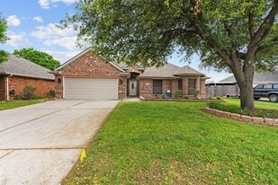 3740 Regency Cir in Fort Worth, TX - Building Photo