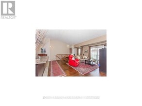 100 Artesa Private in Ottawa, ON - Building Photo - Building Photo