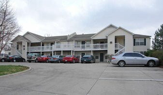 Harper Square Apartments in Lawrence, KS - Building Photo