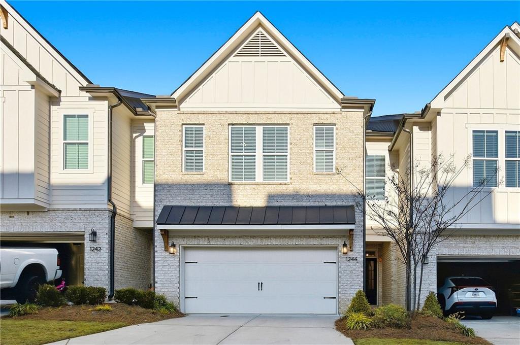 1244 Winterhaven Dr in Cumming, GA - Building Photo