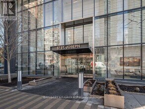 57 St Joseph St in Toronto, ON - Building Photo - Building Photo