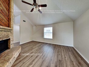 2113 Stein Way in Carrollton, TX - Building Photo - Building Photo