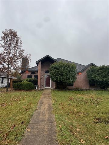 909 Shadybrook Ln in Seagoville, TX - Building Photo