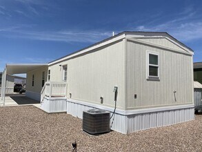 2060 N Center St in Mesa, AZ - Building Photo - Building Photo