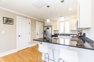 40 Ellery St, Unit 1 in Boston, MA - Building Photo - Building Photo