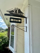 5278 SW Scholls Ferry Rd in Portland, OR - Building Photo - Building Photo