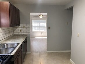 3522 Stuart Rd, Unit Unit F in Memphis, TN - Building Photo - Building Photo