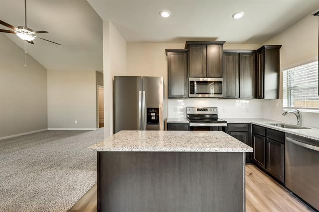 112 Lamont Rd in Anna, TX - Building Photo - Building Photo