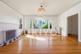 860 Portal Ave in Oakland, CA - Building Photo - Building Photo