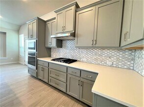1120 Bluewood Bnd in Leander, TX - Building Photo - Building Photo