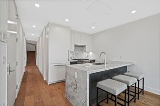 76 Congress St in Brooklyn, NY - Building Photo - Building Photo
