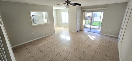1024 Spring Meadow Dr in Kissimmee, FL - Building Photo - Building Photo