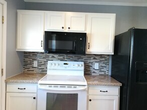 1709 Sails Way in Knoxville, TN - Building Photo - Building Photo