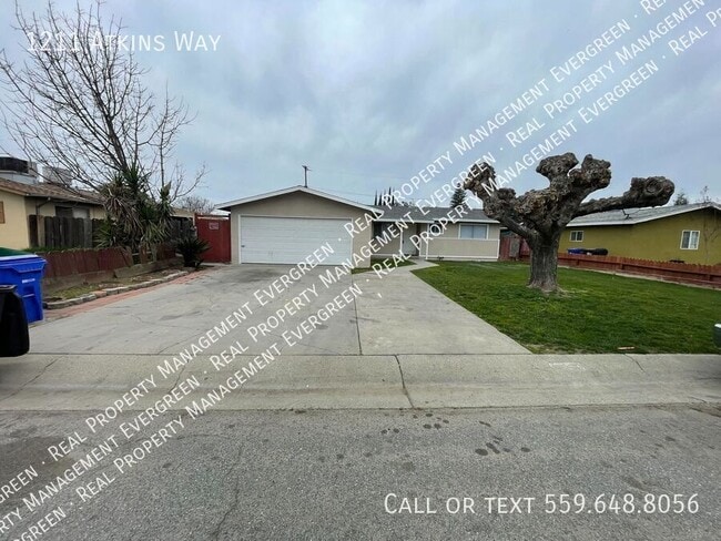 1211 Atkins Way in Porterville, CA - Building Photo - Building Photo