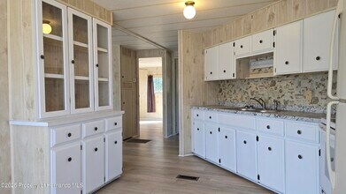 8229 Green Ct in Brooksville, FL - Building Photo - Building Photo