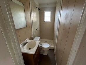 111 S Central Ave in Roxana, IL - Building Photo - Building Photo