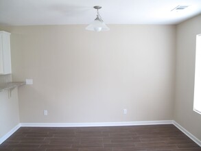 160 Connor Lp in Richmond Hill, GA - Building Photo - Building Photo