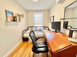 3 Garden Ct, Unit 4 in Boston, MA - Building Photo - Building Photo