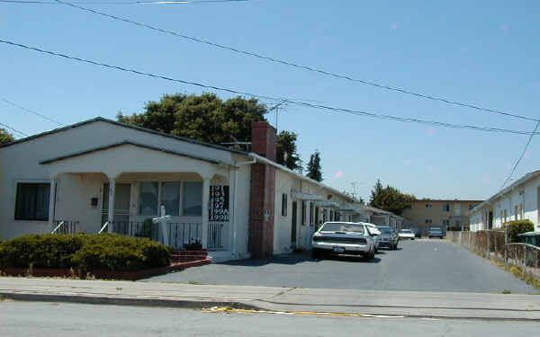 1191-1199 143rd Ave in San Leandro, CA - Building Photo - Building Photo