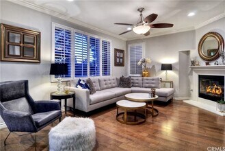 325 Canal Wy in Costa Mesa, CA - Building Photo - Building Photo