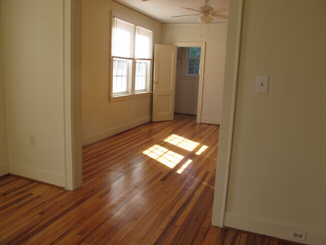2201 Lee St, Unit 2201 Lee Street in Columbia, SC - Building Photo - Building Photo