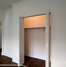 1540 N Kedzie Ave in Chicago, IL - Building Photo - Building Photo