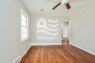 403 Lowdermilk St in Greensboro, NC - Foto de edificio - Building Photo