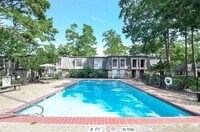 12633 Memorial Dr photo'