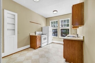 Carlisle Terrace in Birmingham, AL - Foto de edificio - Building Photo