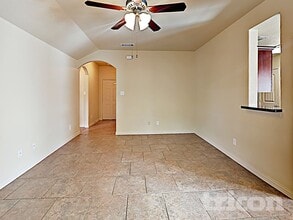 12216 Hunters Crossing Ln in Burleson, TX - Building Photo - Building Photo