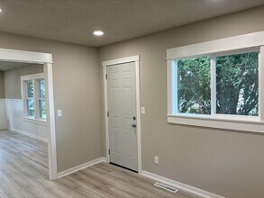 209 N 22nd St in Marshalltown, IA - Building Photo - Building Photo