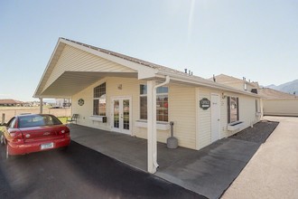 Mountain View Apartments in Hamilton, MT - Building Photo - Building Photo