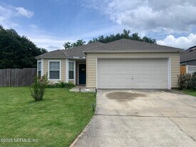 1613 Teaberry Dr in Middleburg, FL - Building Photo