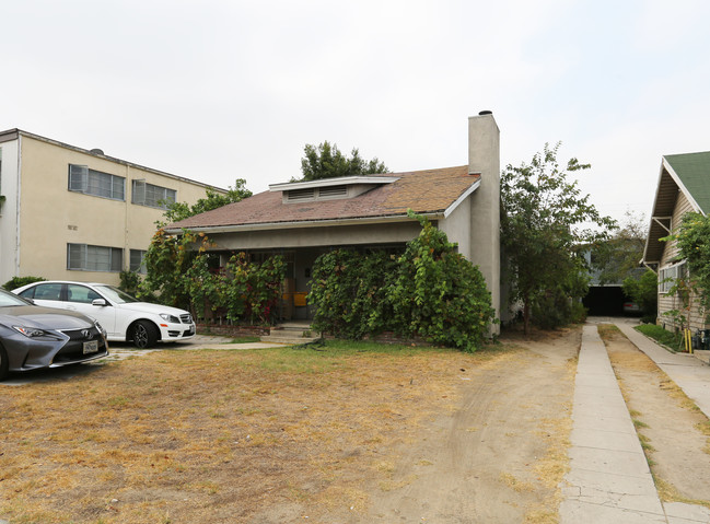 352 W Milford St in Glendale, CA - Building Photo - Building Photo