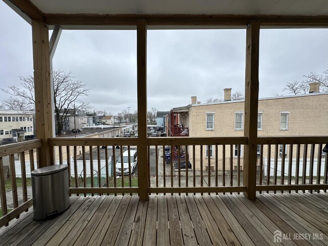159 Lewis St in Perth Amboy, NJ - Building Photo - Building Photo