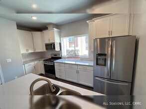 16 E St Elmo Ave in Colorado Springs, CO - Building Photo - Building Photo