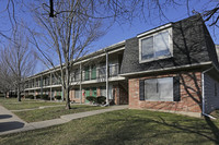 Forest Park Apartments photo'