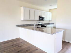 4701 Hoover Ct in Greenville, TX - Foto de edificio - Building Photo