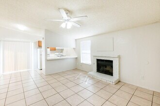 140 N Troy Ave in Lubbock, TX - Building Photo - Building Photo