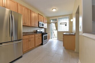 5121 S Ingleside Ave in Chicago, IL - Building Photo - Building Photo