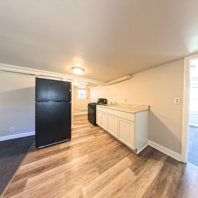 2938 E Euclid Ave in Des Moines, IA - Building Photo - Building Photo