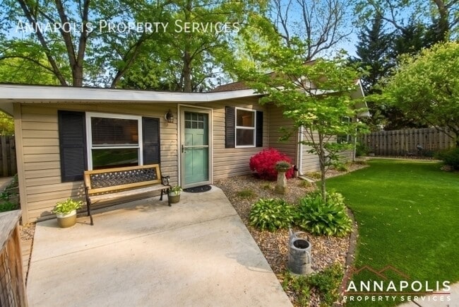 16 Elm Rd in Riva, MD - Building Photo - Building Photo