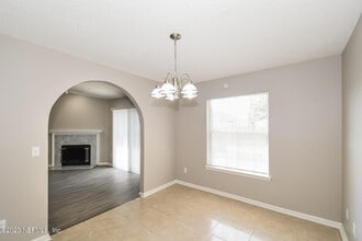 8294 Rocky Creek Ct in Jacksonville, FL - Building Photo - Building Photo