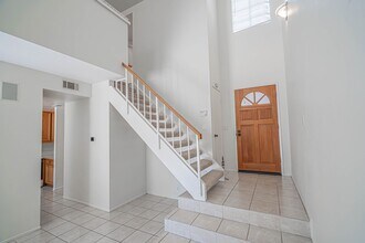 22810 Banyan Pl in Santa Clarita, CA - Building Photo - Building Photo