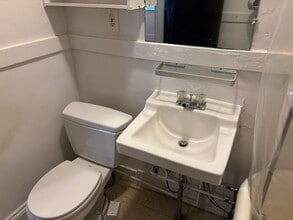 107 Summer St in Malden, MA - Foto de edificio - Building Photo