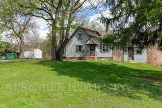 812 Terrace Ave NW in Canton, OH - Building Photo - Building Photo